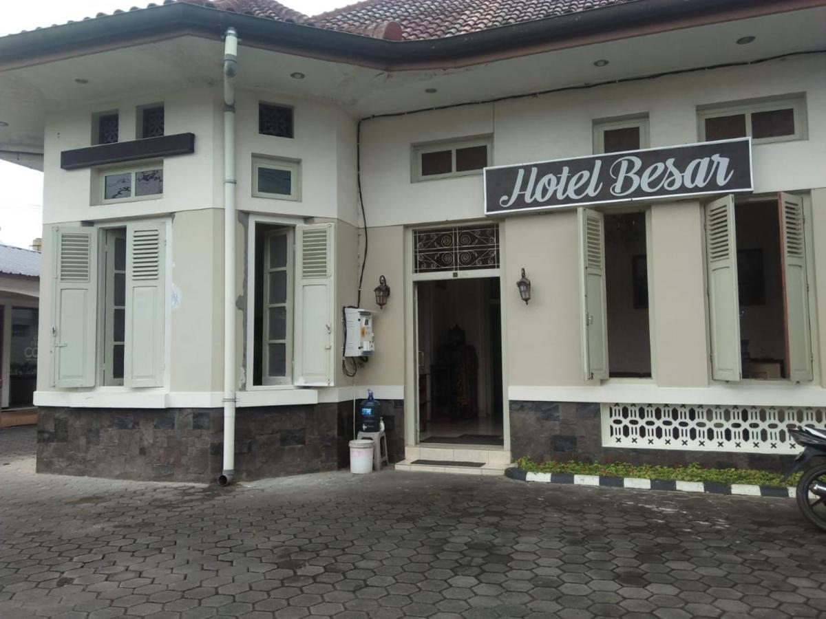 Hotel Besar פורווקרטו מראה חיצוני תמונה