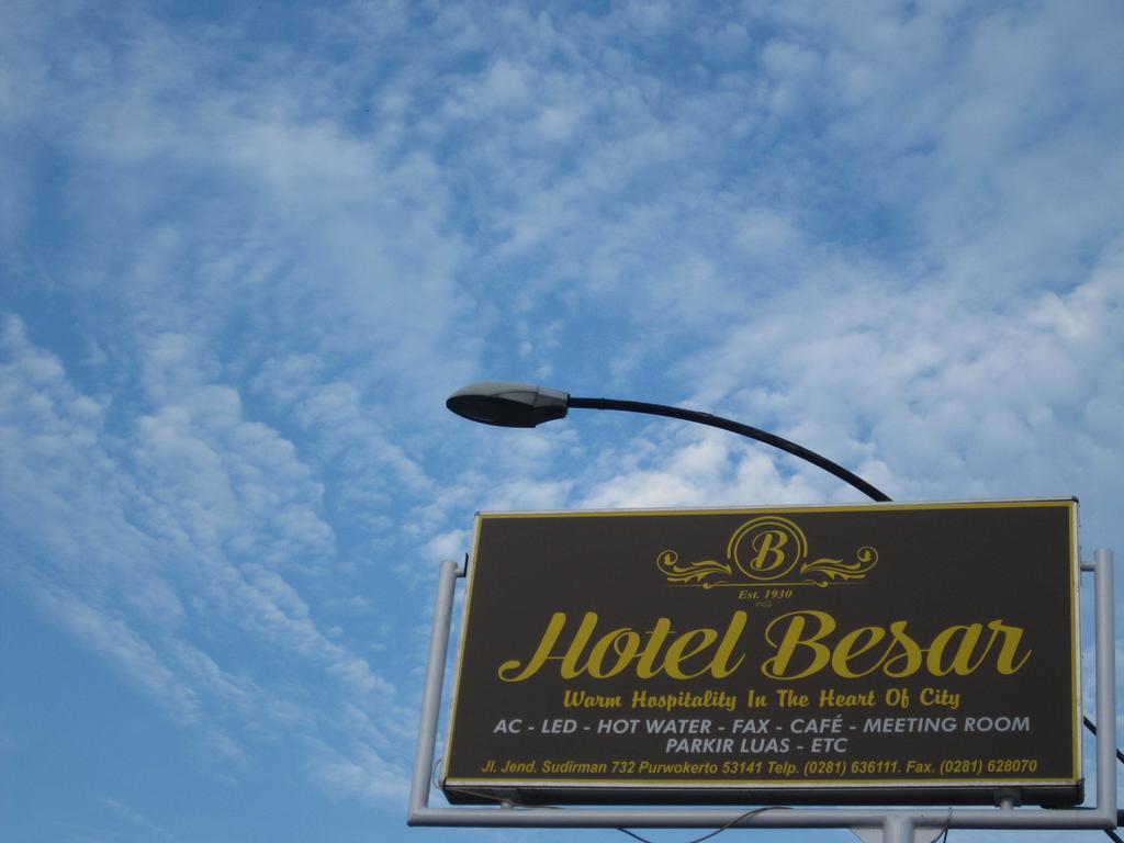 Hotel Besar פורווקרטו מראה חיצוני תמונה